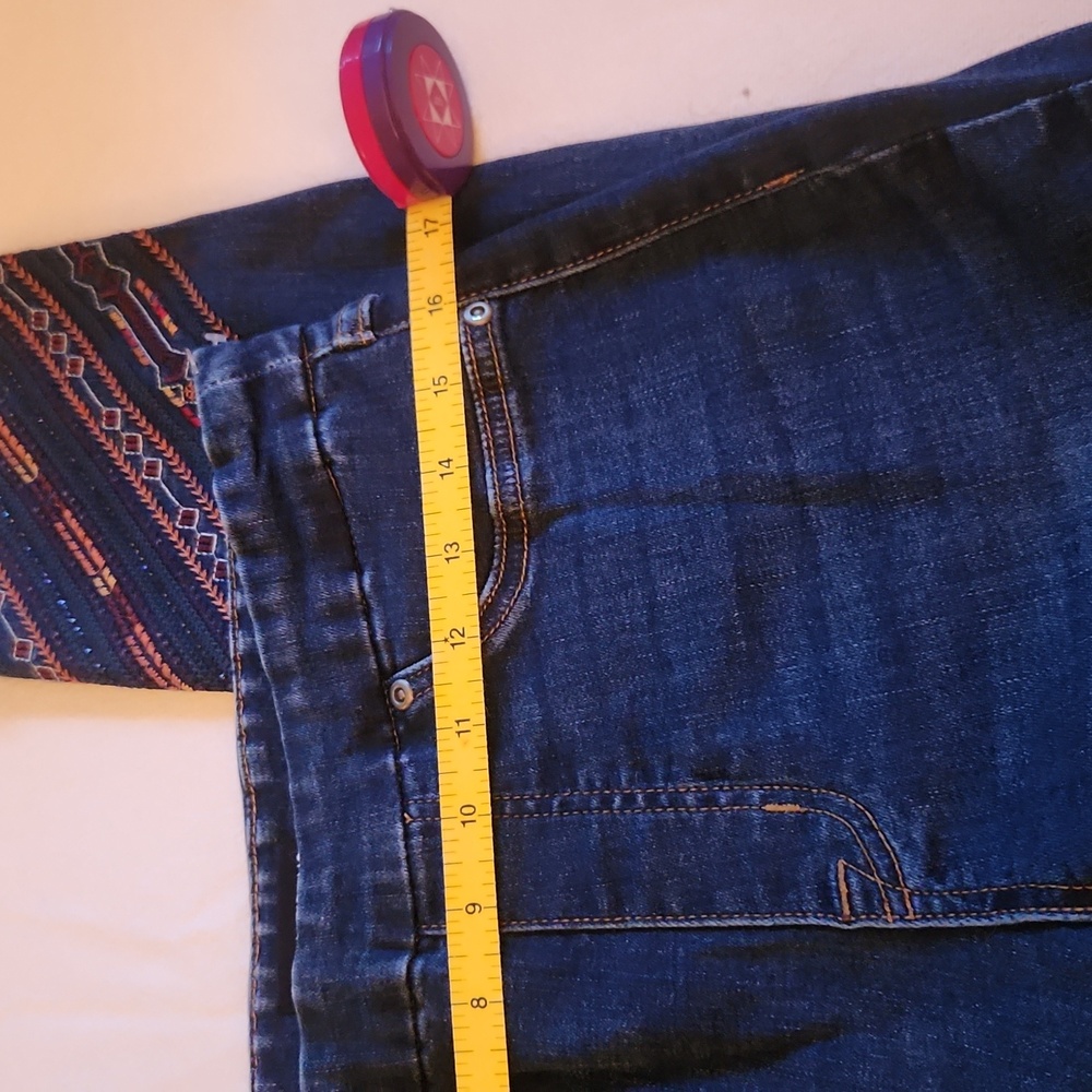 Jeans - Picture 5 of 6